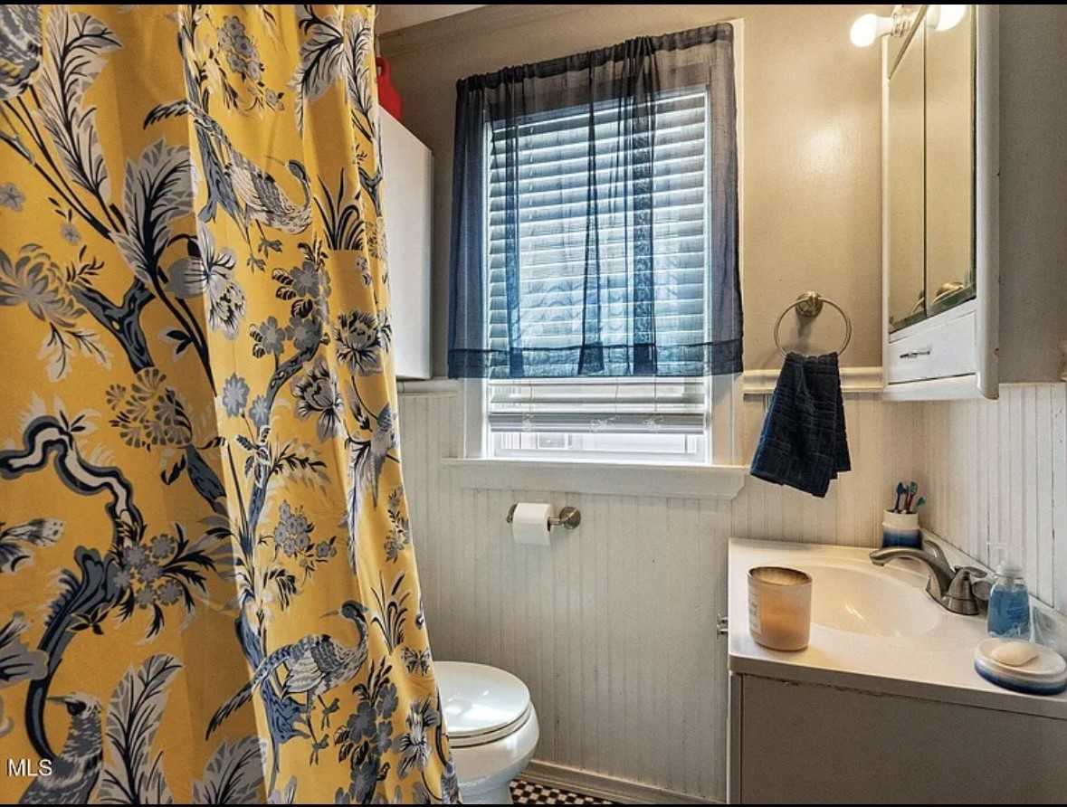 60 Pinewood Ave #1 - Photo 2 of 17