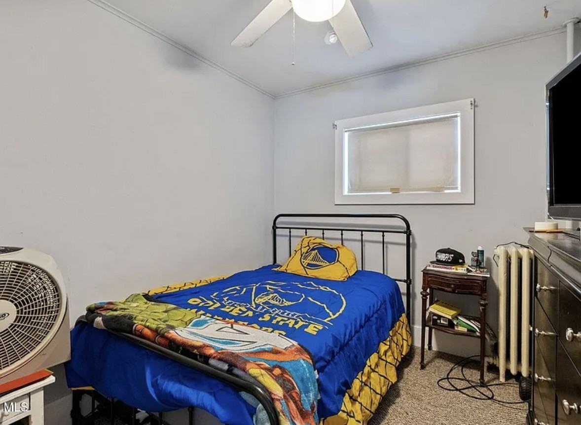 60 Pinewood Ave #1 - Photo 5 of 17