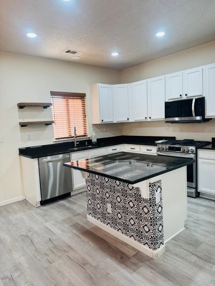 409 Vista Roja Pl Ne, Rio Rancho, Nm 87124 #NA - Photo 7 of 13
