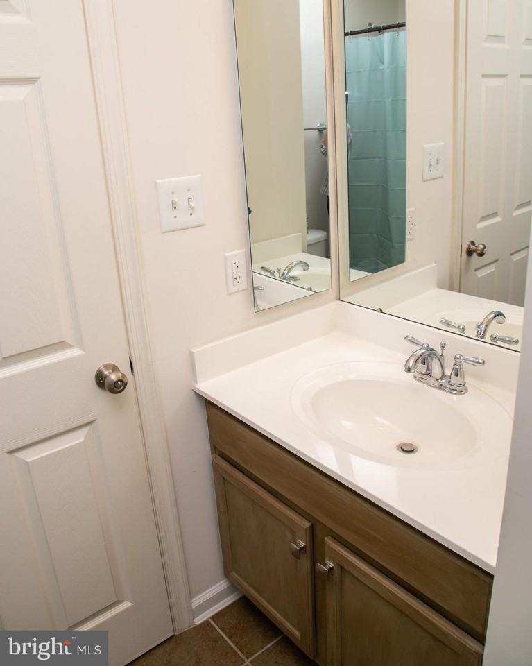 630 Wye Oak Dr #630 - Photo 3 of 13