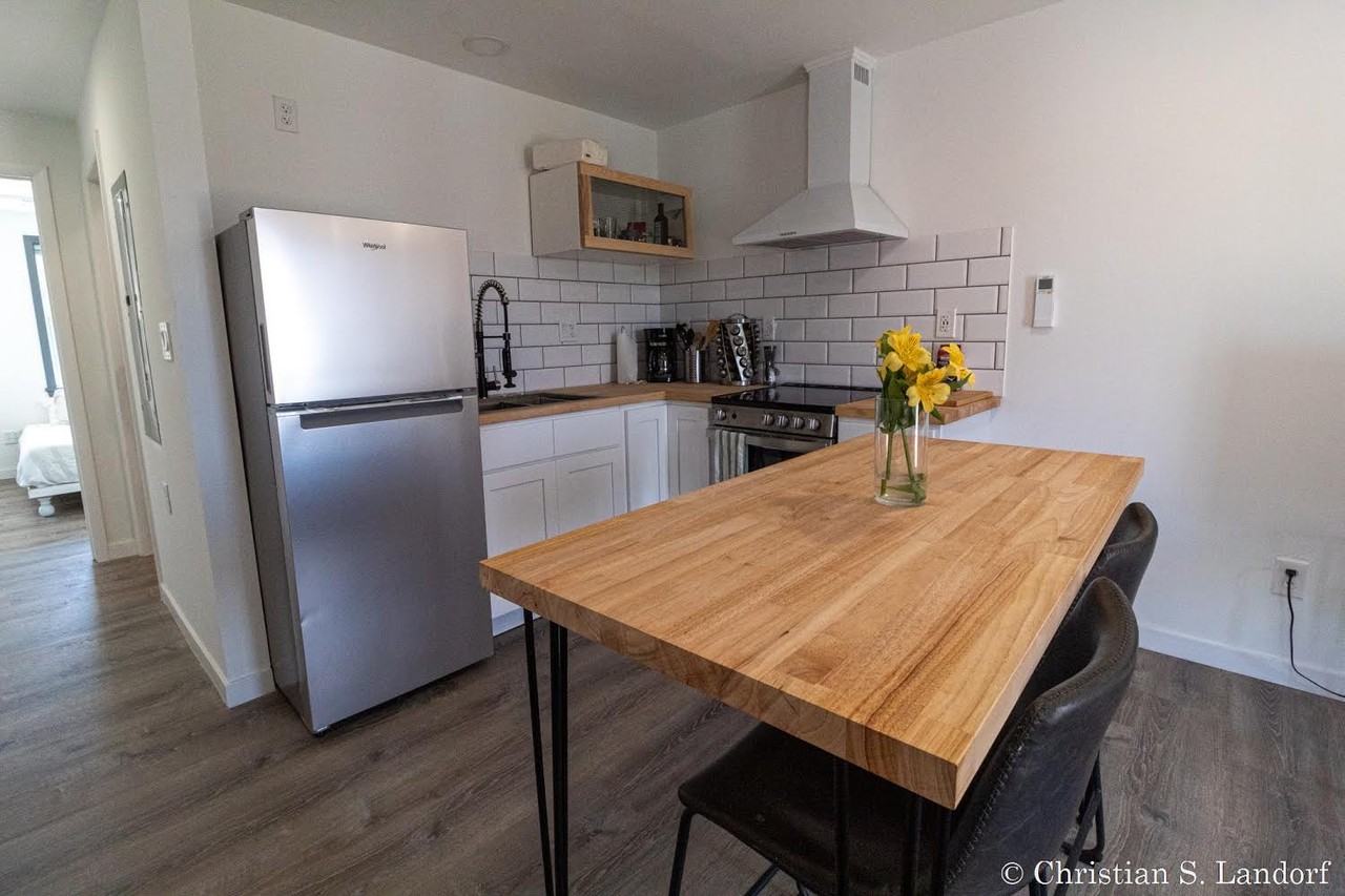 111 W Madison St #C - Photo 4 of 8