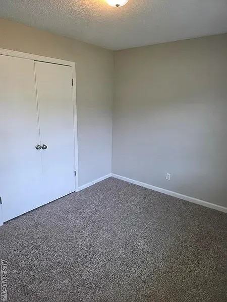 1728 Springfield Rd #NA - Photo 6 of 13