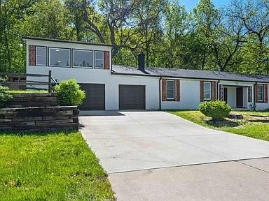 8852 Woodland Dr #NA - Photo 2 of 30