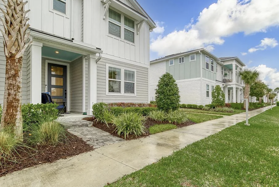 3513 Headland Way - Photo 3 of 21
