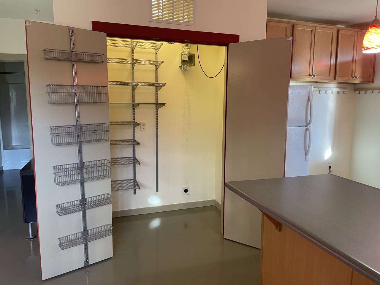 2525 N Killingsworth St #207 - Photo 4 of 12