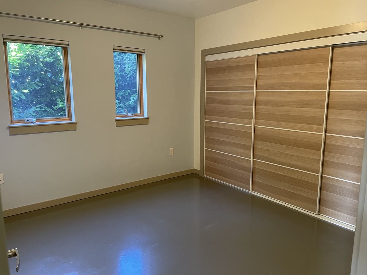 2525 N Killingsworth St #207 - Photo 6 of 12