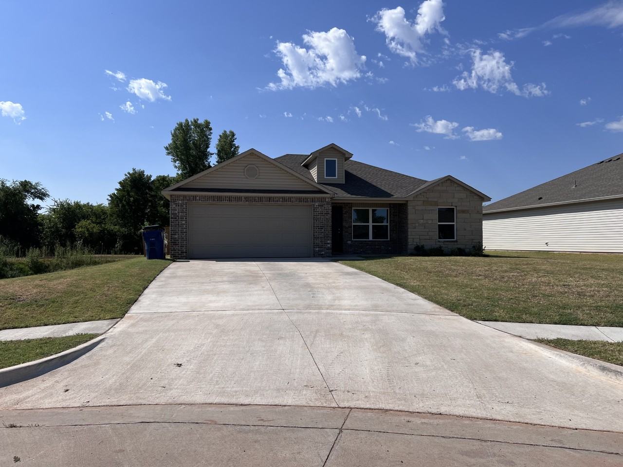 508 W Ava Dr #NA - Photo 2 of 7