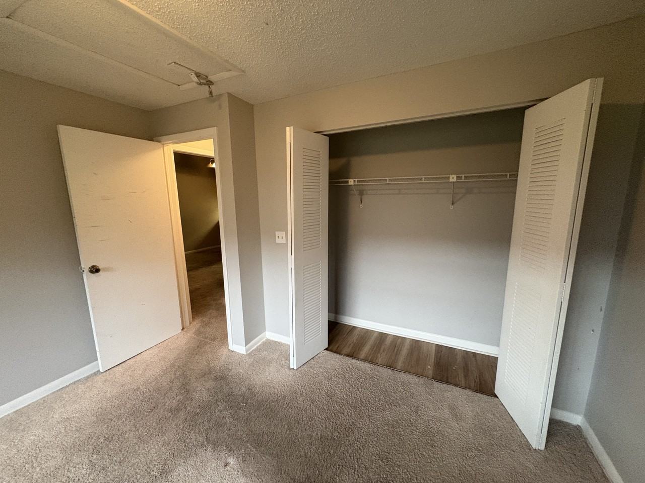 5039 Bordeaux Village Pl #202 - Photo 4 of 10