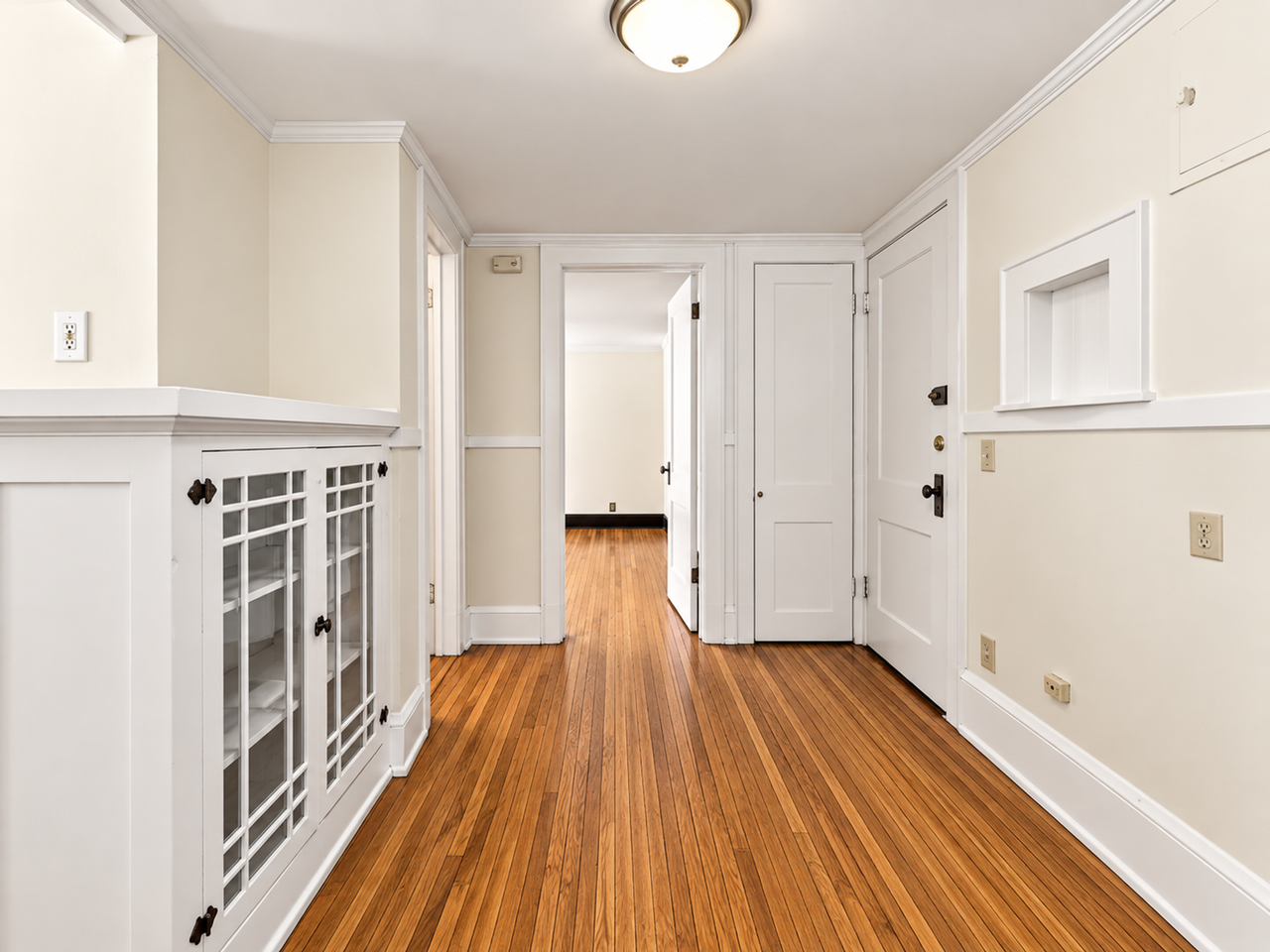 Goodrich Ave Apartments | Historic Charm & Spacious Living - Photo 5 of 30