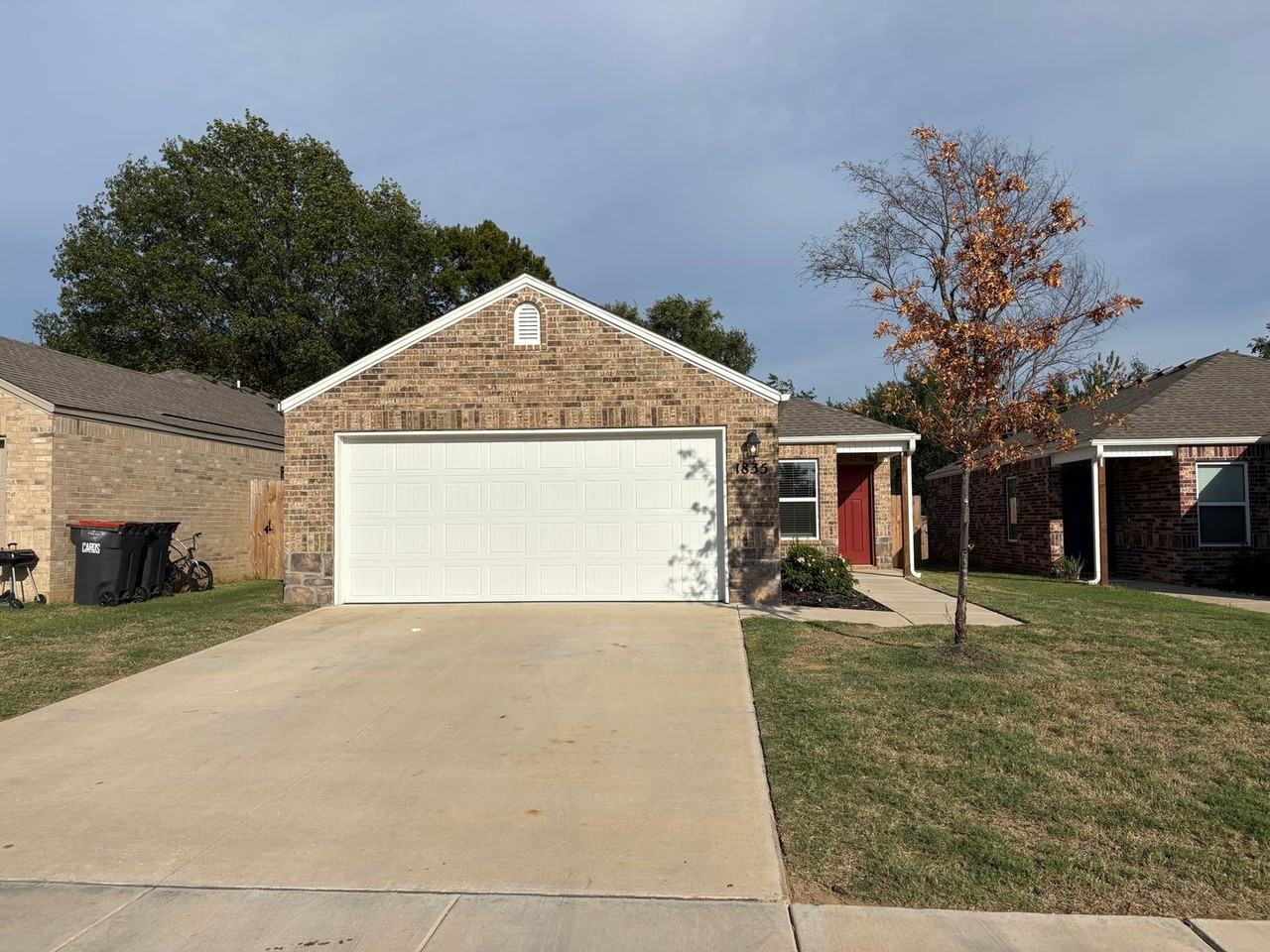 1835 Breckenridge St - Photo 2 of 23