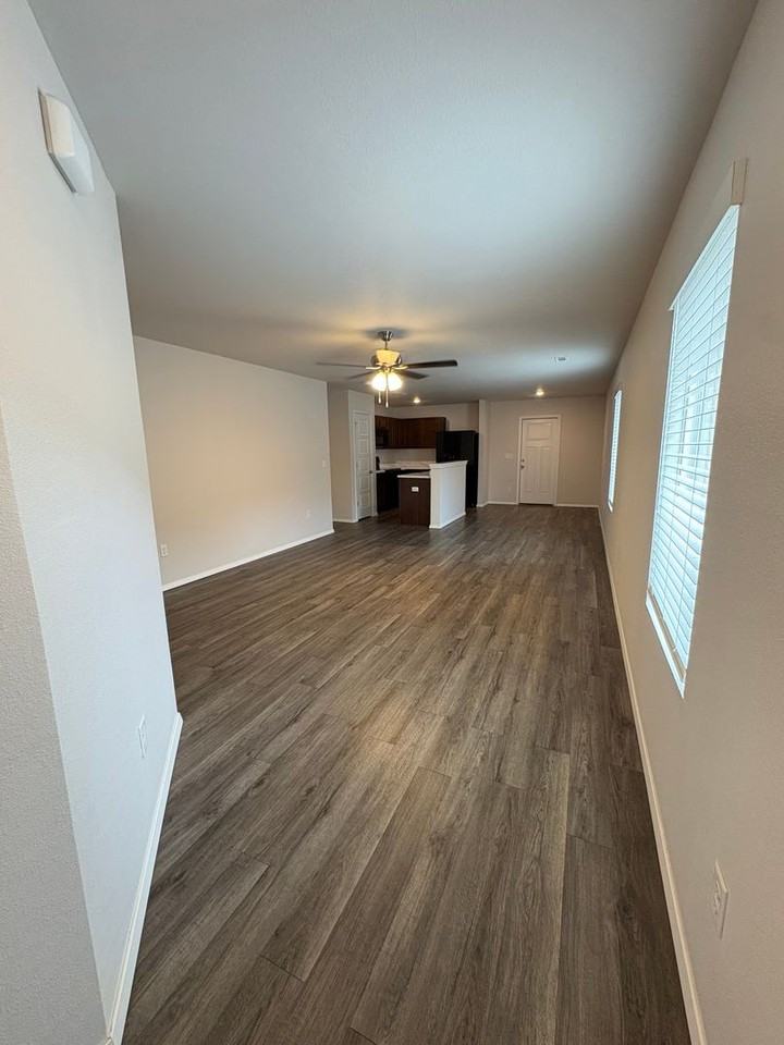 1835 Breckenridge St - Photo 7 of 23