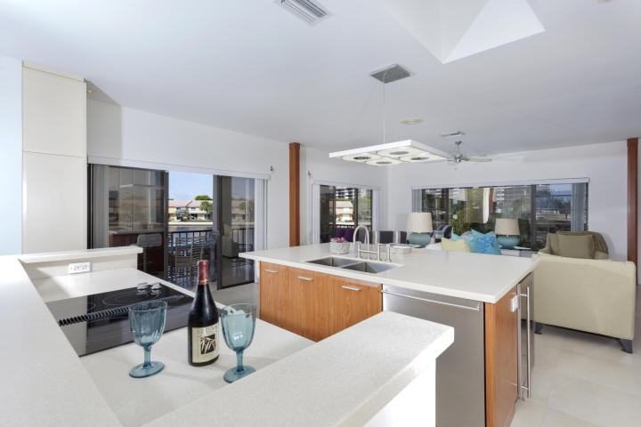 1102 Highland Beach Drive 2w - Photo 2 of 5