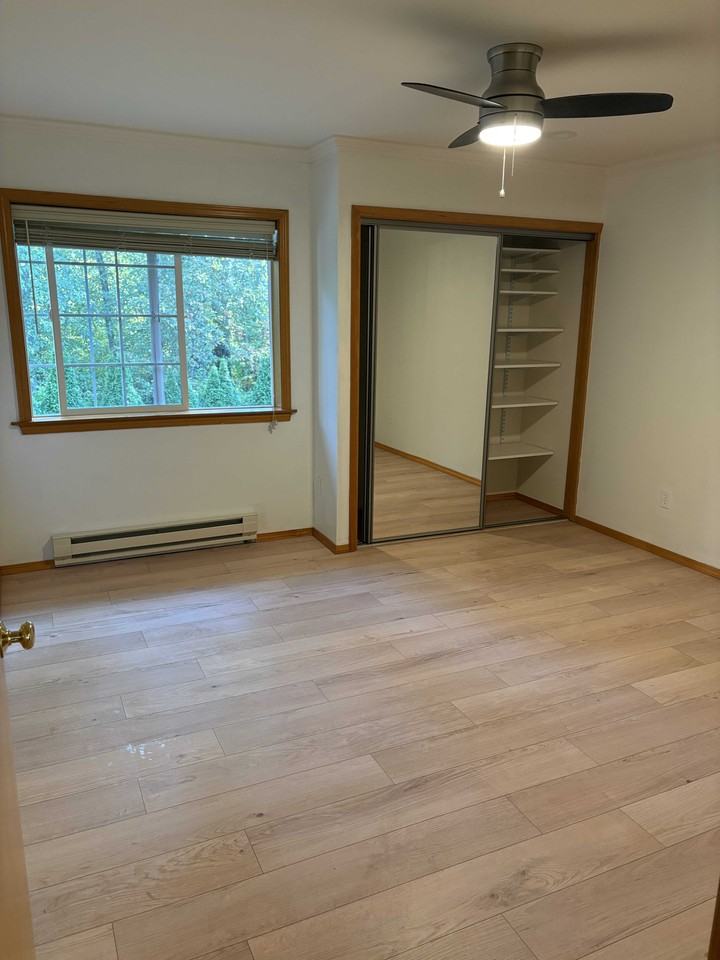 3358 Southbend Pl #201 - Photo 3 of 8