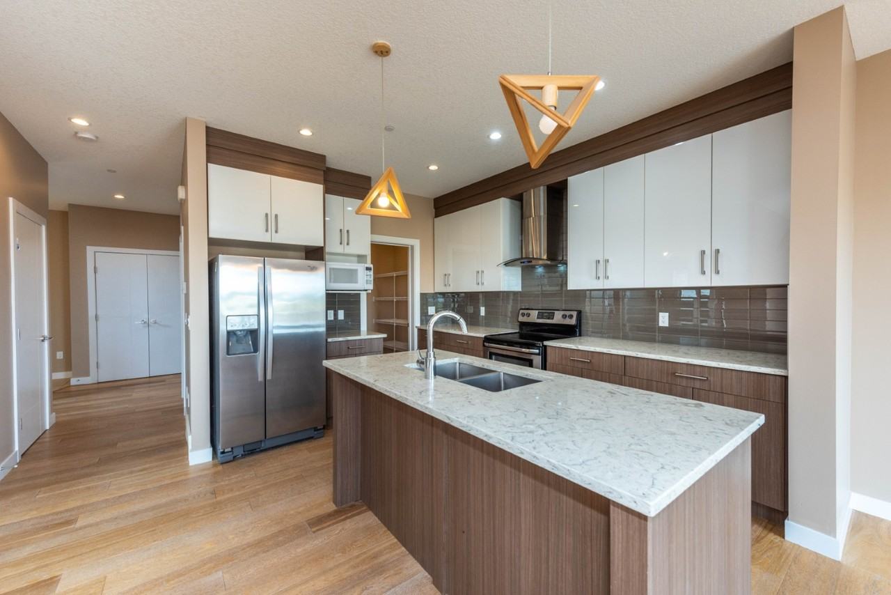 23 Lakewood Mews Uppr - Photo 5 of 36