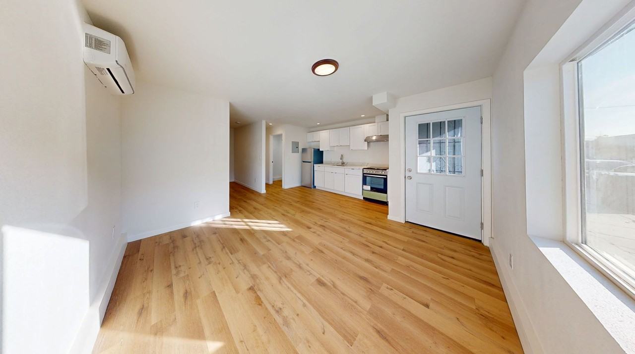 6500 6506 Foothill Blvd - Photo 4 of 37