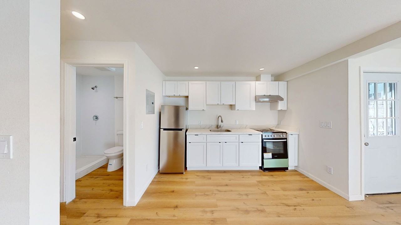 6500 6506 Foothill Blvd - Photo 6 of 37