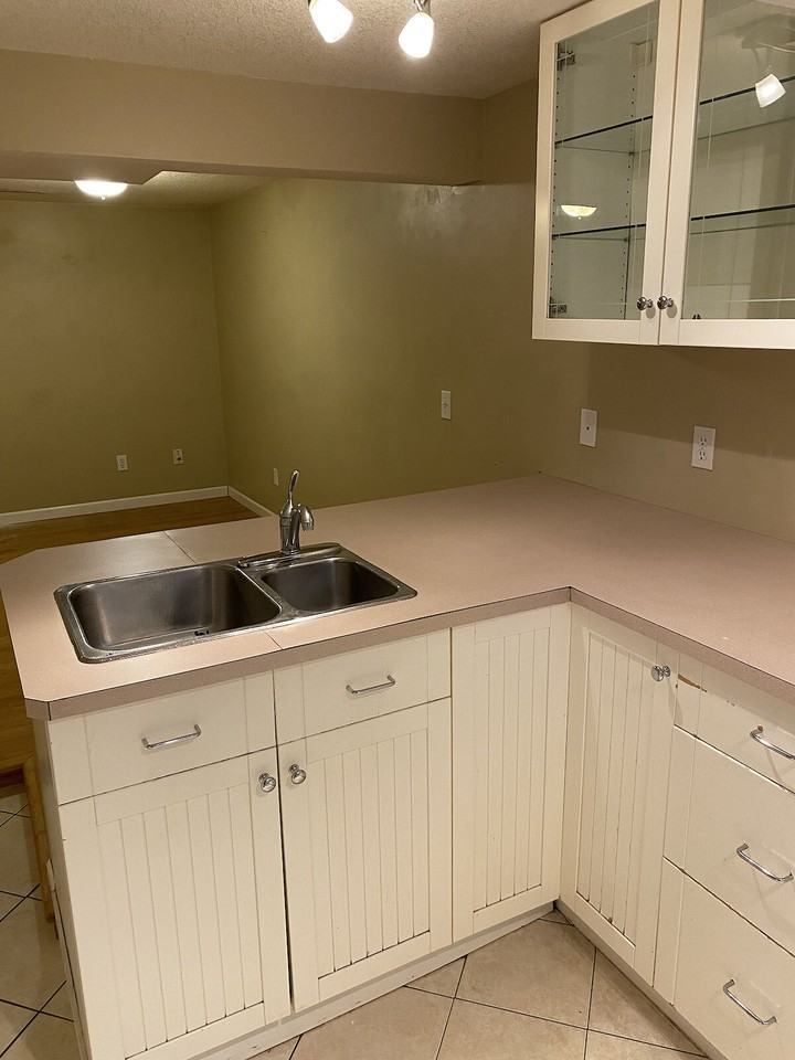 2603 3 Ave Nw - Photo 7 of 16