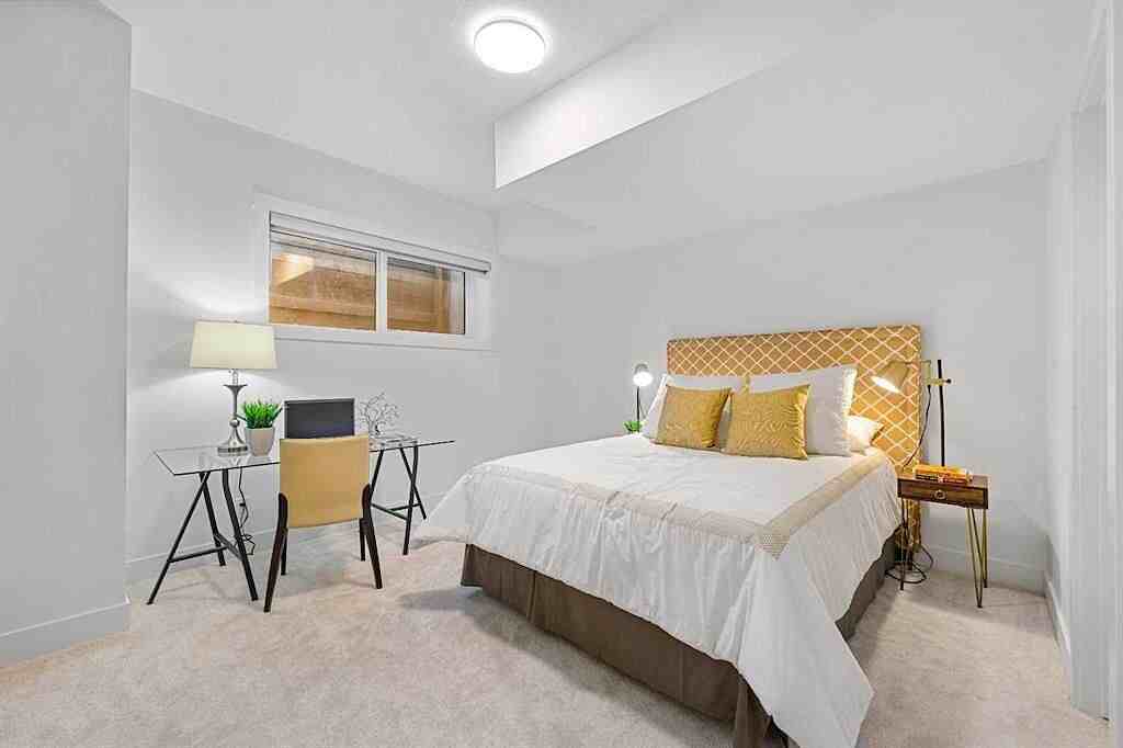 1417 41 St Sw - Photo 7 of 7