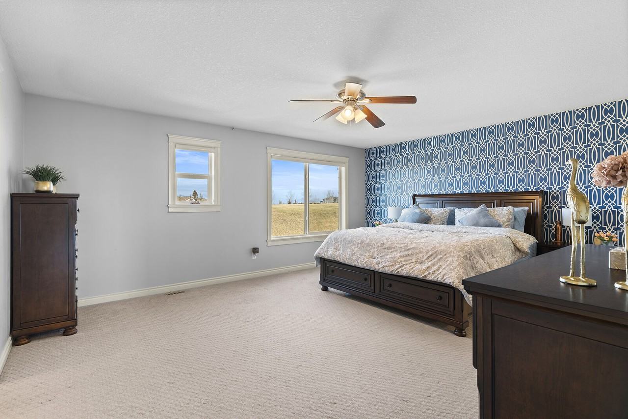 409 Kinniburgh Blvd - Photo 4 of 13