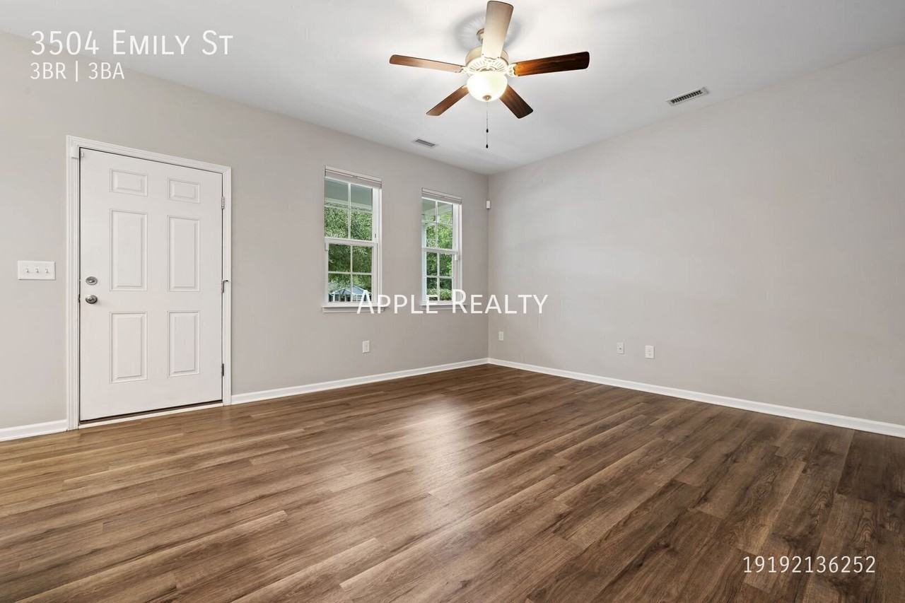 3504 Emily St - Photo 3 of 21