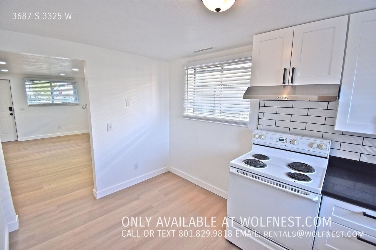 3687 S 3325 W - Photo 3 of 19