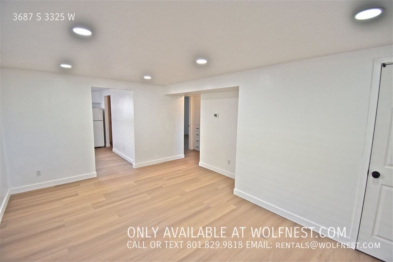 3687 S 3325 W - Photo 5 of 19