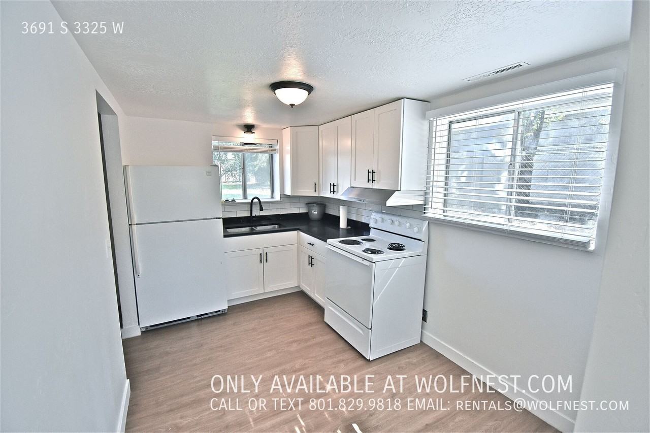 3691 S 3325 W - Photo 2 of 18