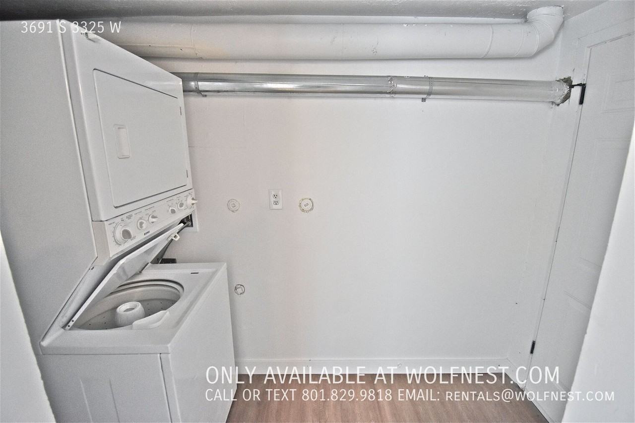 3691 S 3325 W - Photo 7 of 18