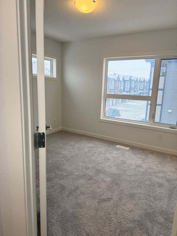 850 - 850 Belmont Drive Sw - Photo 7 of 10