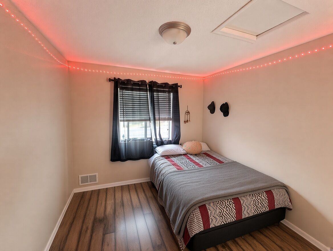 193 Galloway Wynd - Photo 7 of 10