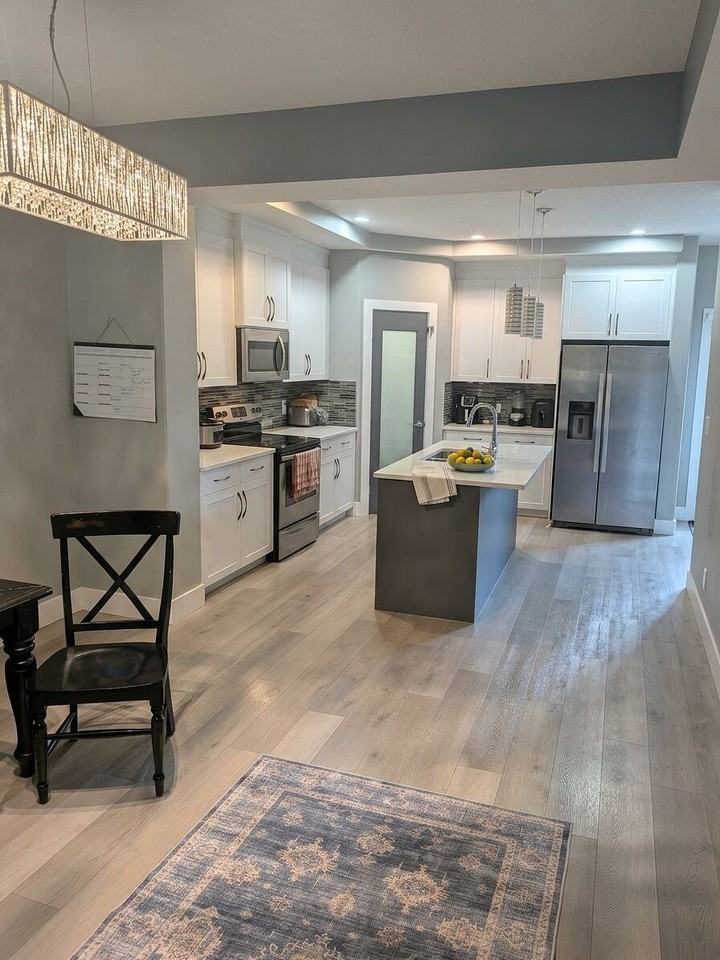 24 Davis St - Photo 2 of 11
