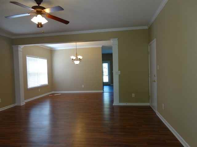 106 Clacton Ct - Photo 2 of 14