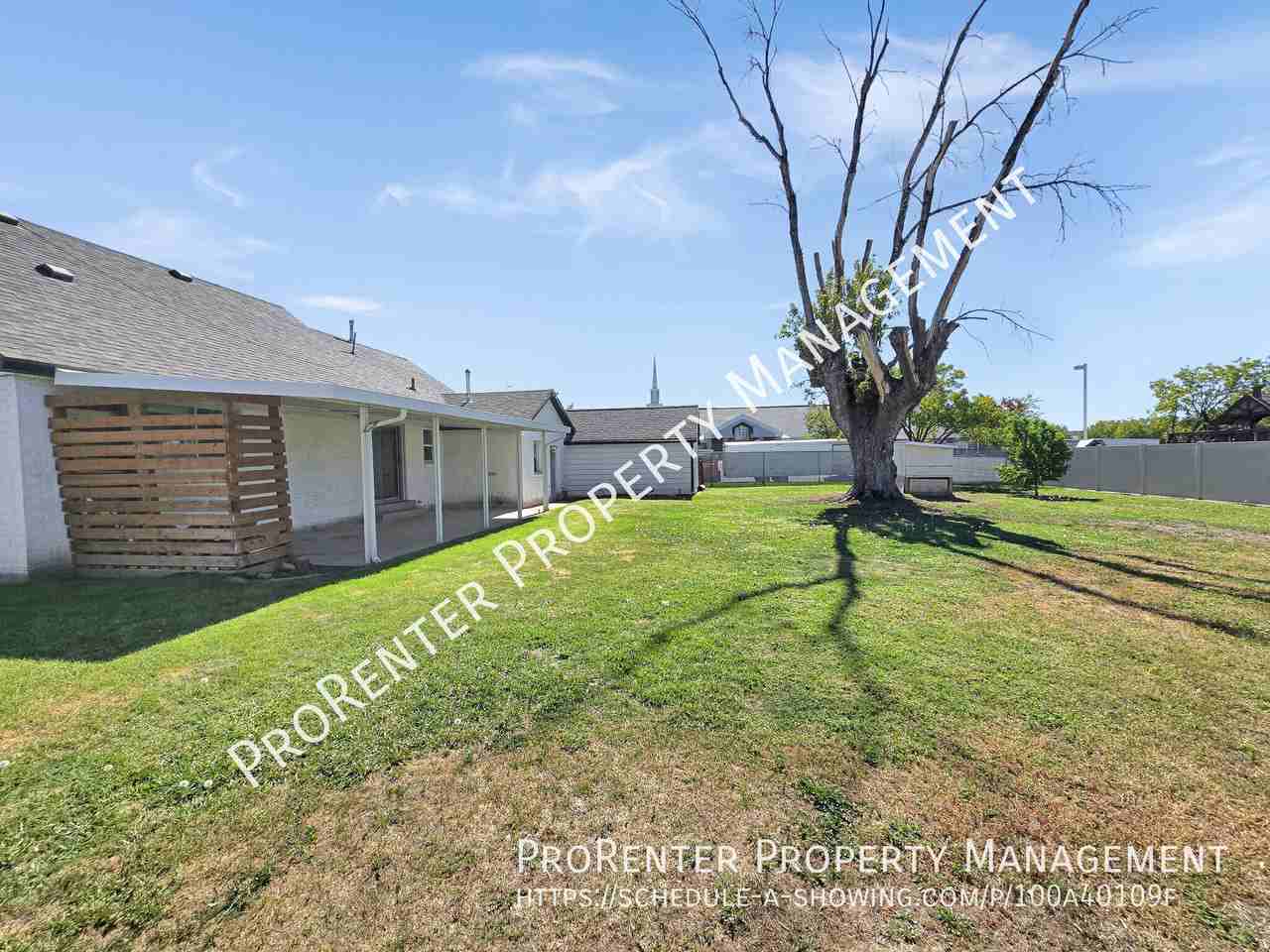 909 N 4000 W - Photo 4 of 24