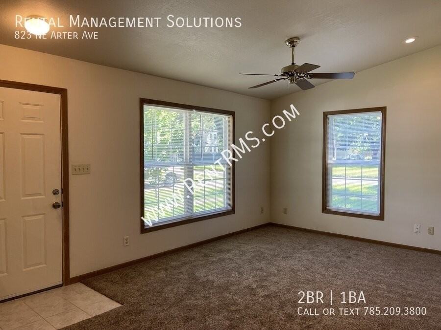 823 Ne Arter Ave - Photo 2 of 18
