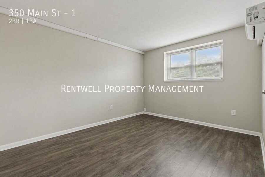 350 Main St #1 - Photo 7 of 20