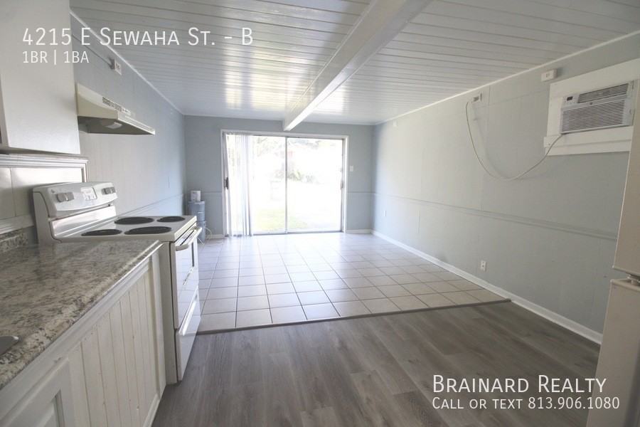 4215 E Sewaha St #B - Photo 6 of 10