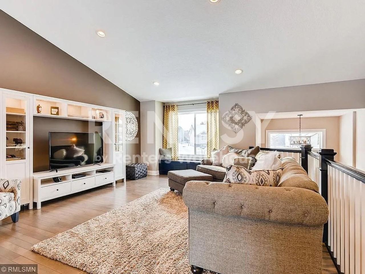 22420 Calico Ct - Photo 4 of 50