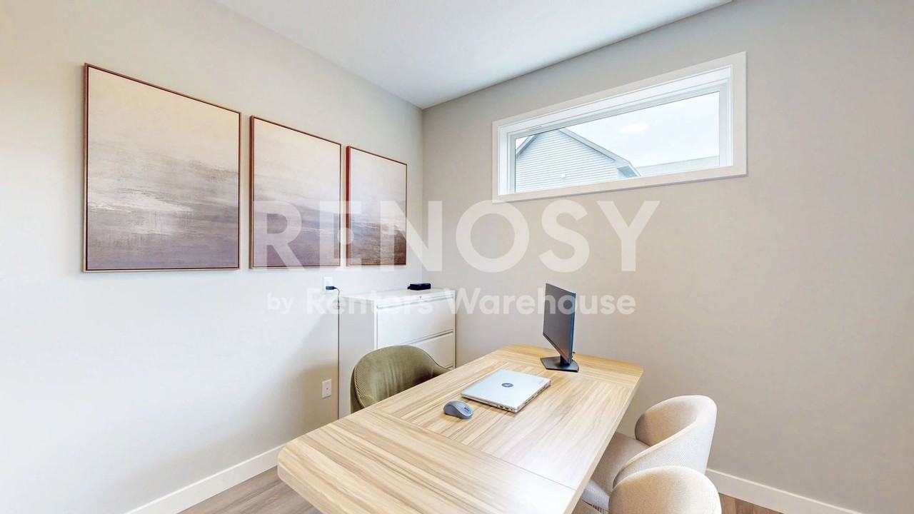 16002 Kenyon Ct - Photo 2 of 39