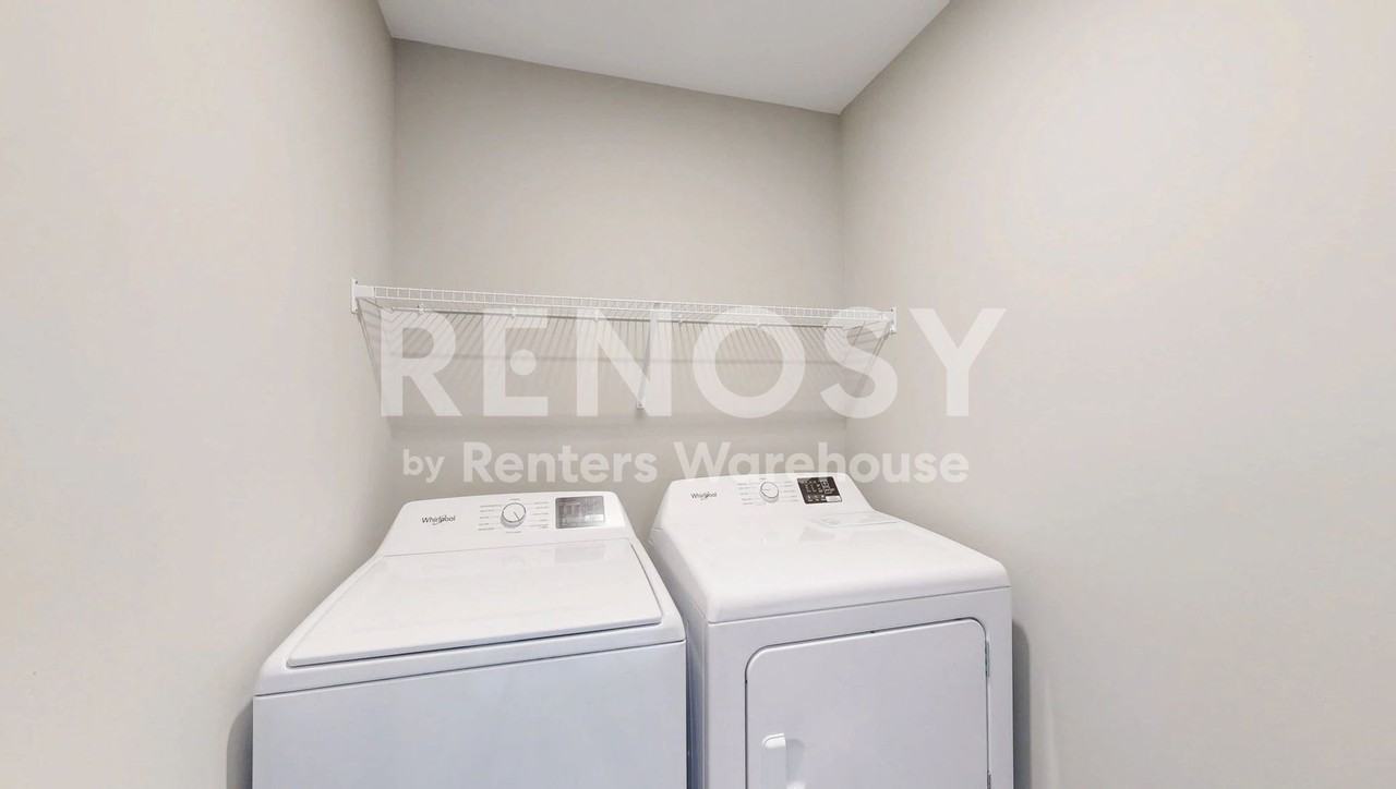 16002 Kenyon Ct - Photo 5 of 39