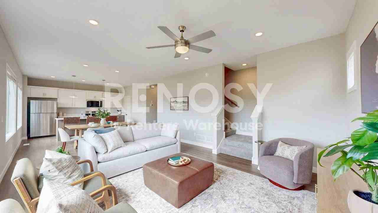 16002 Kenyon Ct - Photo 7 of 39