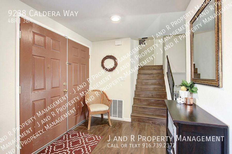 9238 Caldera Way - Photo 3 of 18