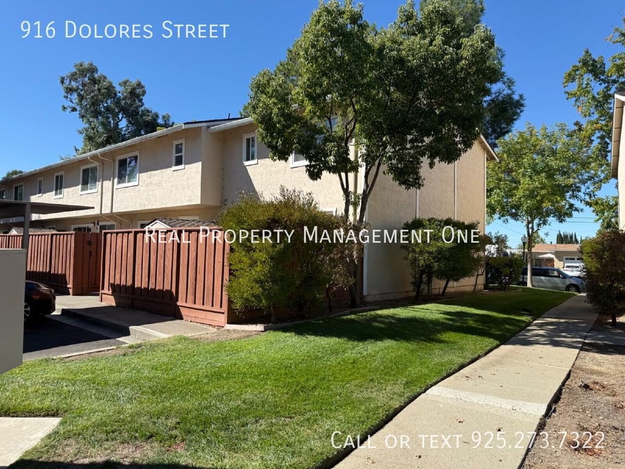 916 Dolores St - Photo 3 of 31
