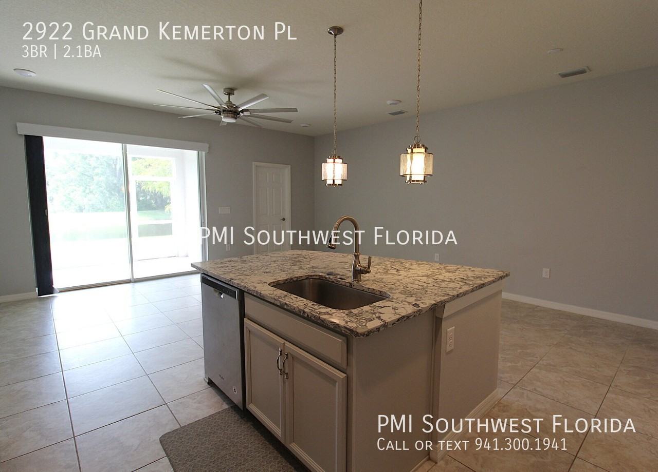 2922 Grand Kemerton Pl - Photo 5 of 28