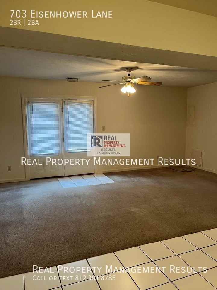 703 E Eisenhower Ln - Photo 2 of 16