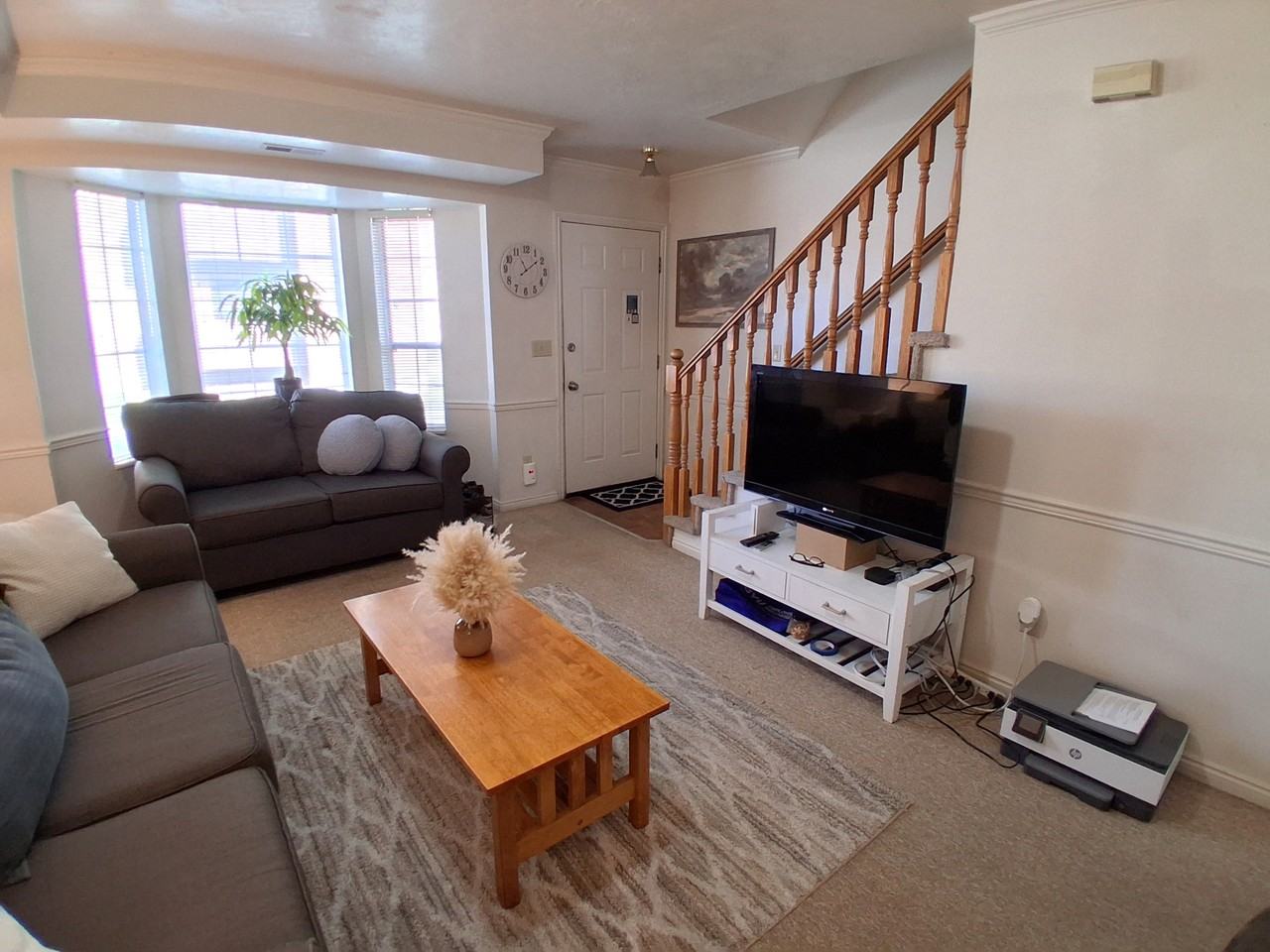 565 N 300 E - Photo 2 of 27