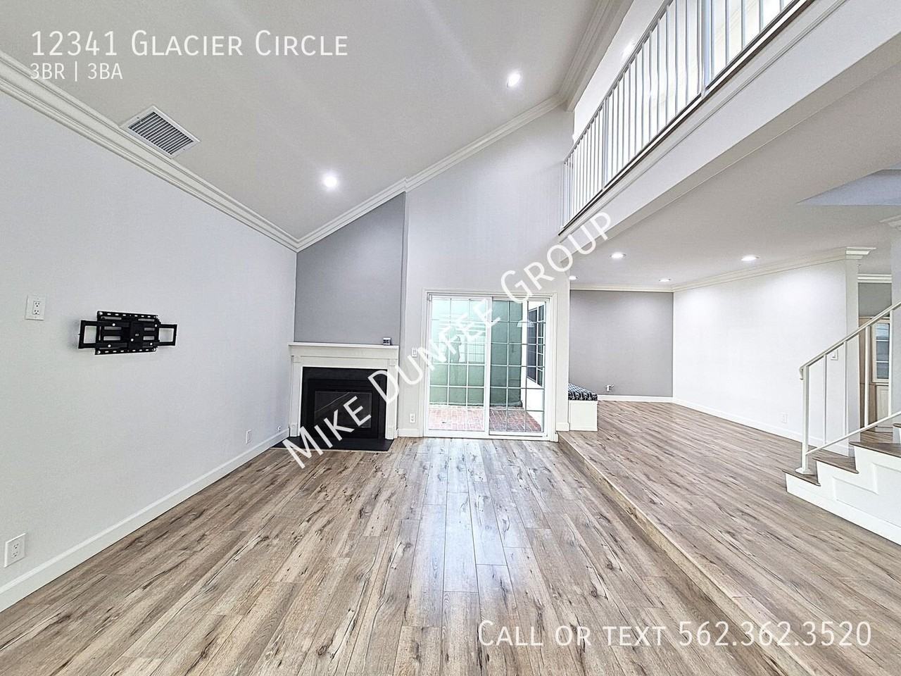 12341 Glacier Cir - Photo 4 of 28