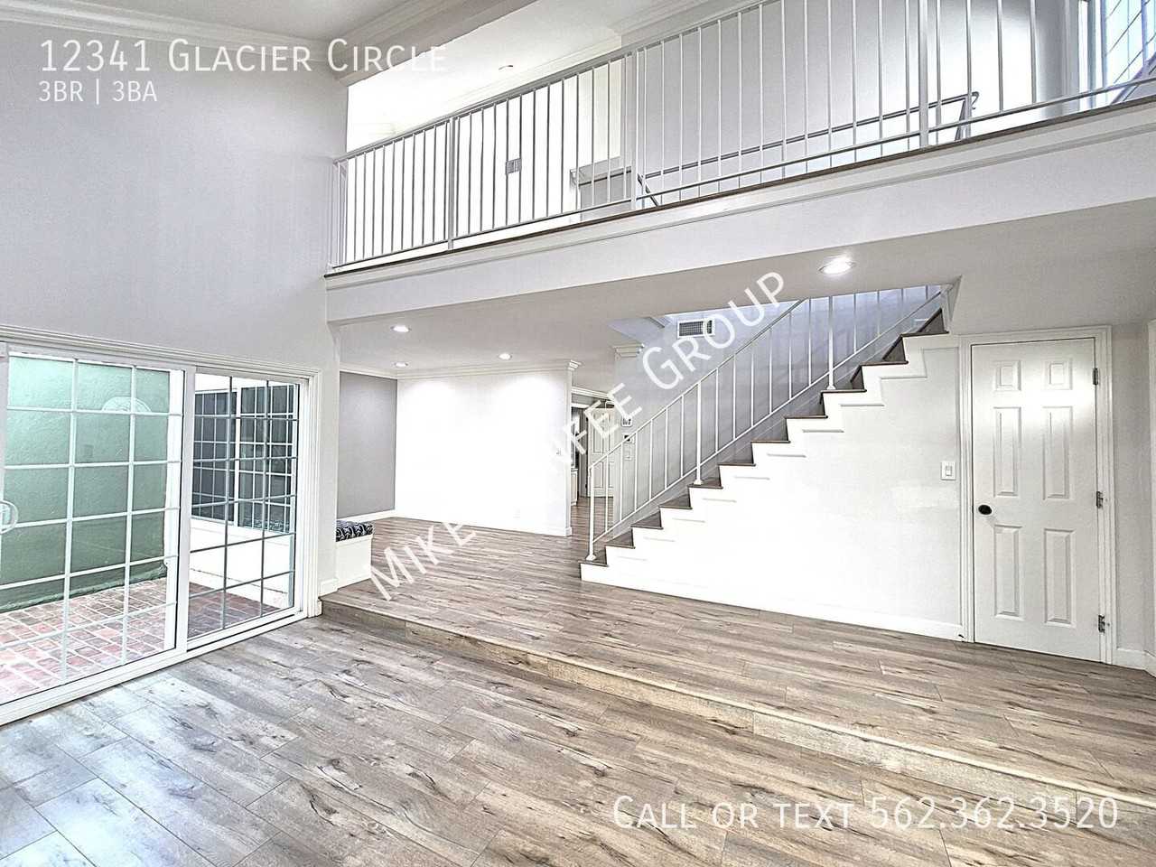 12341 Glacier Cir - Photo 5 of 28