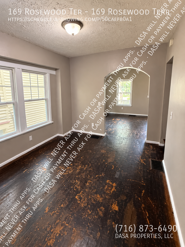 169 Rosewood Ter - Photo 2 of 8