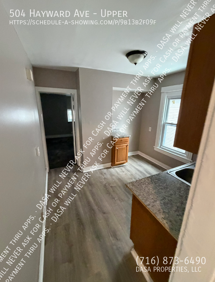 504 Hayward Ave - Photo 3 of 6