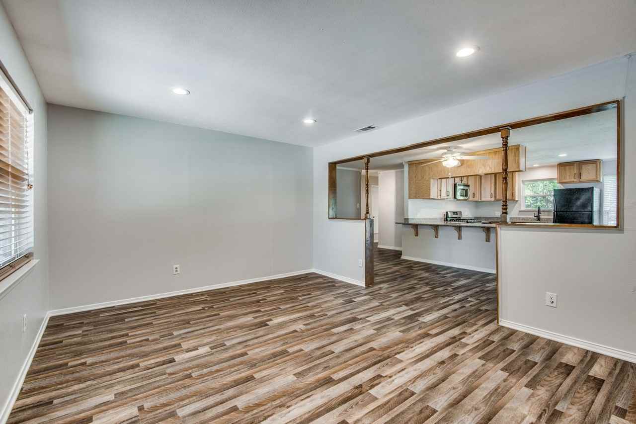 2131 Onetta Dr - Photo 5 of 12